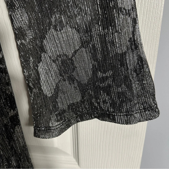 NEW with tags, MICHAEL Michael Kors sparkly gray/silver cold-shoulder top, med. - Picture 8 of 13